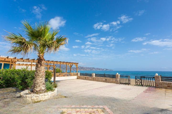Gazi Dionysiasea 1 - Cozy Escape Steps From The Beach! מראה חיצוני תמונה